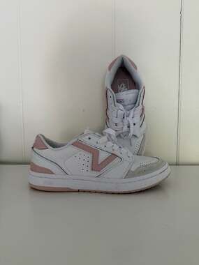 Vans Upland White and Sepia Rose Pink Sneakers Size 6.5 Women's